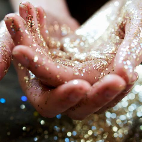 Who Is the Mystery Glitter Buyer? Arte Glitter, Moisturizing Hand Soap, Glitter Photography, Faceless Portrait, Gold Aesthetic, Newborn Family, Photography Newborn, Mini Session, All That Glitters