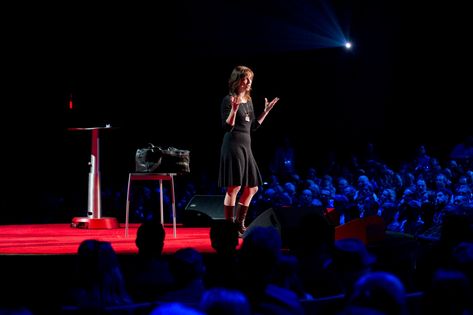 Talks The Power Of Introverts, Susan Cain, Johnny Carson, Dream Venue, Women Talk, People Talk, Ted Talks, Business Presentation, Public Speaking