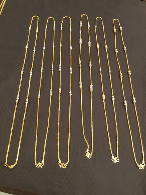 Chain Designs Gold, Mugappu Chain, Thali Chain, Pretty Gold Necklaces, Gold Neck Chain, Gold Bracelet Simple, New Gold Jewellery Designs, Gold Earrings Models, Modern Gold Jewelry