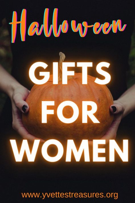 Halloween Gifts For Women - A unique selection of Halloween gifts for her from spooky jewelry to a witch's midnight mug, and many more Halloween gift ideas. #halloween #halloweengiftsforwomen #halloweengiftsforher #womenshalloweengifts Scary Gift Ideas, Family Gift Guide, Halloween Apothecary Labels, Spooky Jewelry, Scary Gift, Kids Halloween Gifts, Quick Halloween Costumes, Halloween Gift Ideas, Teachers Halloween