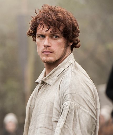 This Mysterious Outlander Scene Will Finally Be Explained+#refinery29 Outlander Funny, John Bell, Outlander 3, Outlander Casting, Jamie Fraser Outlander, Outlander Tv Series, Sam Heughan Outlander, Outlander Book, Outlander Jamie