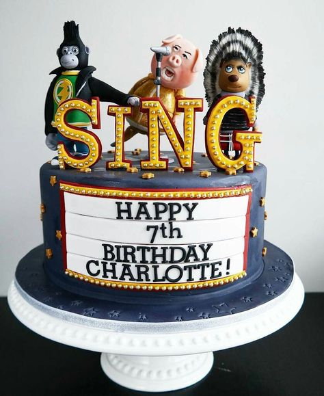 I Should have this amazing SING birthday cake make sure you watch th is awesome movie Movie Cake Ideas, Movie Cake, Sing Movie, Movie Cakes, Movie Birthday Party, Happy 7th Birthday, Sing 2, Movie Birthday, Mia 3