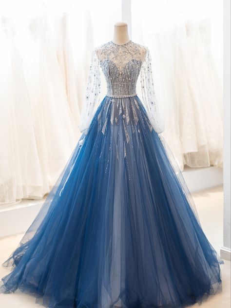 Blue And Silver Gown, Debut Gowns 18th Elegant Blue, Luxury Blue Princess Dress, Luxury Blue Princess Ball Gown, Medieval Princess Dress Blue, Blue Gown Fantasy Aesthetic, Dreamy Gowns, Lehnga Dress, Stylish Wedding Dresses