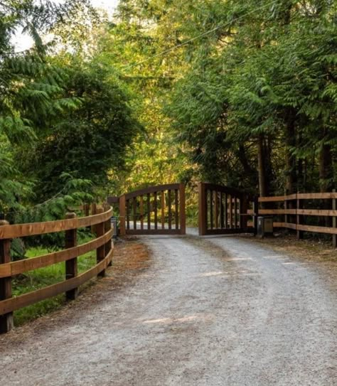 Stone And Brick Patio, Horse Paddocks, Burlington Washington, Equestrian Bedroom, Dream Barn Stables, 1 Bedroom Cottage, Horse Riding Arena, Tack Room Ideas, Equestrian Barns