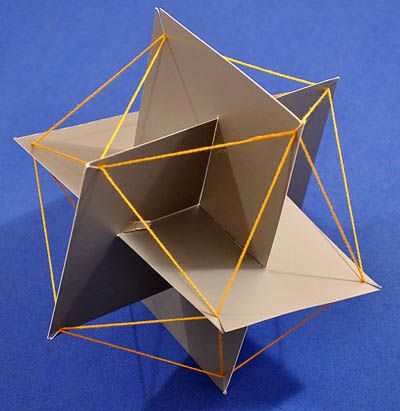 icosahedron from three interlocking golden rectangles Origami Architecture, Folding Origami, Platonic Solid, Geometric Sculpture, Origami Paper Art, Math Art, Geometry Art, Building Structure, Futurism