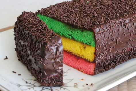 Italian Rainbow Cookie Cake, Rainbow Cookie Cake, Rainbow Cookies Recipe, Italian Rainbow Cookies, Rainbow Cookie, Make A Rainbow, Cake Mug, Rainbow Birthday Cake, Rainbow Cookies