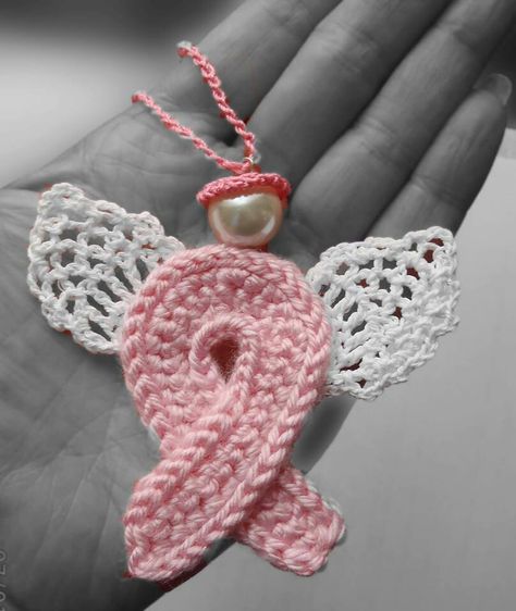 Pretty Angel Guardian, Crochet Angels, Crochet Angel, Crochet Pink, Crochet Bookmarks, Crochet Christmas Ornaments, Christmas Crochet Patterns, Crochet Cross, Crochet Applique