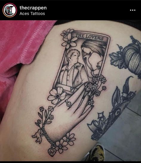 Twilight Flash Tattoo, Twilight Tattoos Ideas, Twilight Saga Tattoos, Twilight Doodles, Subtle Twilight Tattoos, Twilight Inspired Tattoos, Books Twilight, Tarot Painting, The Lovers Tattoo