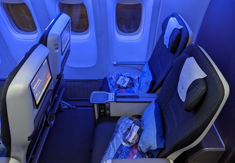 British Airways Premium Economy: What to Know - NerdWallet Premium Economy, Economy Seats, Boeing 787 8, Best Travel Credit Cards, Best Airlines, Travel Credit Cards, Boeing 787, Boeing 777, British Airways