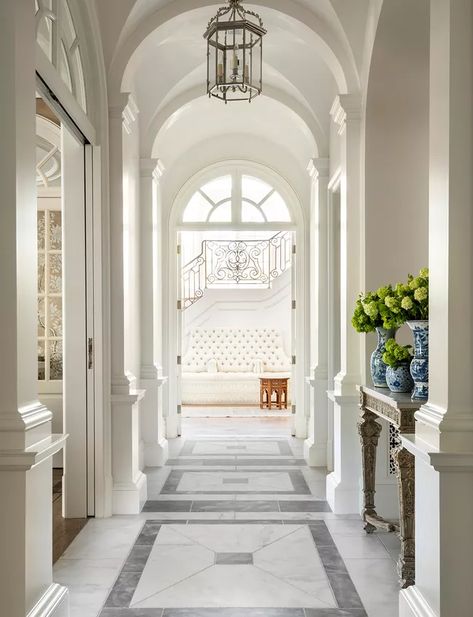 French Foyer, Modern Parisian Style, French Chateau Interiors, Modern French Chateau, French Chateau Style Homes, French Inspired Decor, French Chateau Style, Parisian Elegance, Traditional Home Magazine