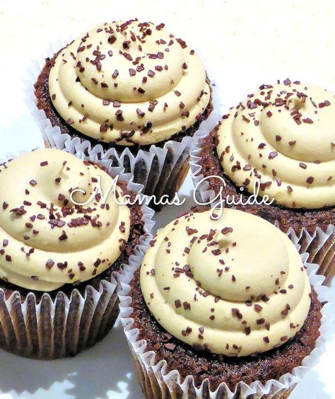 Mocha Cupcakes - Mama's Guide Recipes Espresso Frosting Cream Cheeses, Coffee Cream Cheese Icing, Espresso Cream Cheese Frosting, Coffee Cream Cheese Frosting, Coffee Frosting Recipe, Ganache Recipes, Coffee Frosting, Gluten Free Chocolate Cupcakes, Coffee Icing