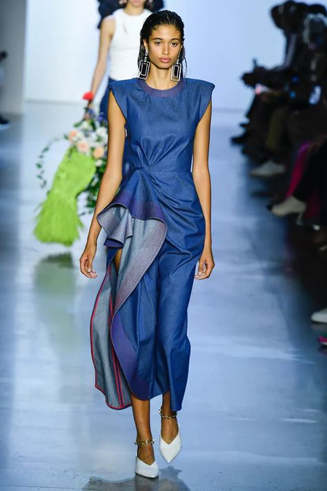 Gurung Dress, Prabal Gurung Dress, Short Dress Styles, Runway Outfits, New York Spring, Prabal Gurung, Dresses 2020, 2020 Fashion, Fashion 2020