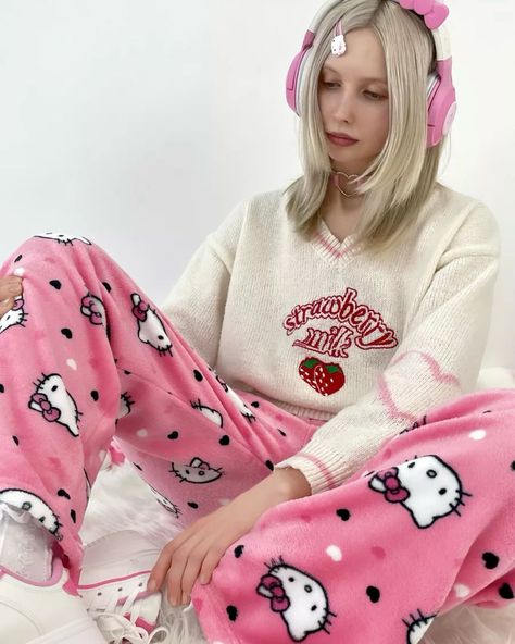 Get cozy this winter with our adorable Hello Kitty Pajama Pants! 💕Perfect for lounging at home, these Sanrio cartoon trousers are a must-have for every Hello Kitty fan. Ideal gift for girls. 🎀 Shop now for ultimate comfort and cuteness! . . . . . #hellokitty #hellokittycore #hellokittyaddict #hellokittylover #hellokittylovers #hellokittycollection #hellokittyaesthetic #hellokittystuff #hellokittysanrio #sanriocore #sanrioaesthetic #sanriolover #kawaiiaesthetic #kawaiigirl #giftideas #giftfor... Hello Kitty Pajama Pants, Hello Kitty Pants, Kuromi Clothes, Kawaii Pants, Sanrio Cartoon, Hello Kitty Aesthetic, Hello Kitty Cartoon, Winter Home, Hello Kitty Collection