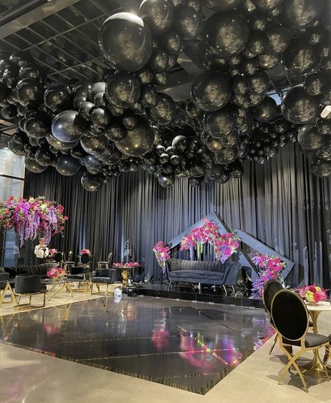 All Black Event Decor, Luxury Party Decorations, Ceiling Garland, Candy Table Decorations, All Black Party, Black Party Decorations, 60th Birthday Party Decorations, Balloons Galore, Disco Party Decorations