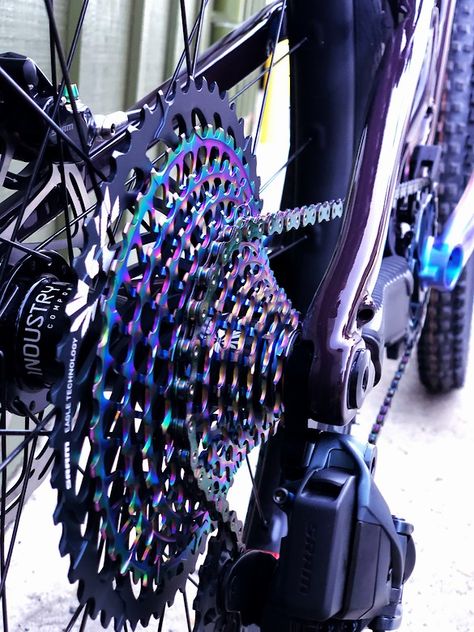 Rainbow Bike, Mtb 29, Bicycle Paint Job, Mountain Biking Photography, Purple Bike, Bicycle Mechanics, Black Bicycle, Bike Aesthetic, Bicycle Mountain Bike