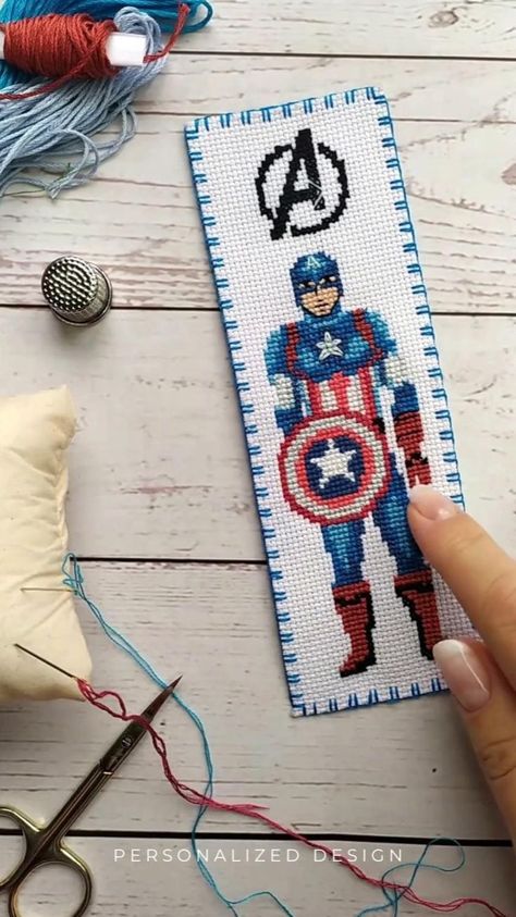 Captain America Cross Stitch, Marvel Cross Stitch, Cross Stitch Cross, Fabric Crafts Diy, Stitch Cross Stitch, Pattern Cross Stitch, Doll House Crafts, Punch Needle Patterns, Cross Stitch Books