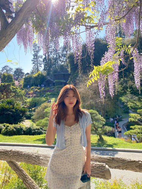 Botanical Garden Photo Shoot, Huntington Library, Flowers Aesthetic, Pic Pose, Zara Dress, Cute Poses For Pictures, Cute Poses, Poses For Pictures, Inspirational Pictures