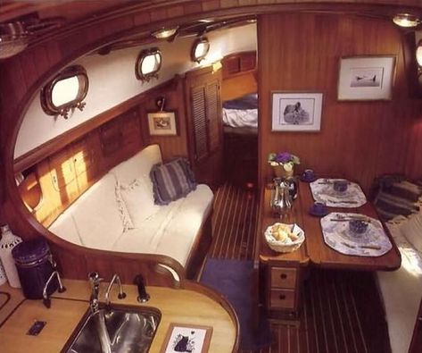 Beautiful And Comfortable Boat Interior Designs To Make Your Mouth Water - Bored Art Narrowboat Interiors, Boat Interior Design, Sailboat Interior, Deco Marine, Sailboat Living, Sailboat Yacht, Living On A Boat, Buy A Boat, Boat Decor