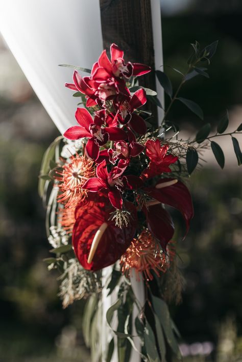 Red Tropical Wedding, Dark Tropical Wedding, Wedding Arch Red, Gothic Tropical, Dr Wedding, Tropical Elopement, Polynesian Wedding, Dark Red Wedding, Wedding Arch Decor