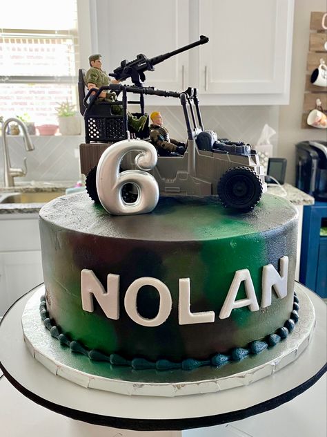 Military Cakes For Boys, Army Cake, Military Cake, Party Themes For Boys, Cakes For Boys, Birthday Cake Kids, 6th Birthday, 8th Birthday, 7th Birthday