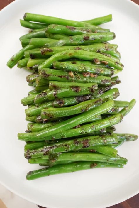 Garlic String Beans, Frozen Asparagus, Health Benefits Of Asparagus, Green Bean Recipes Healthy, String Bean Recipes, Air Fryer Green Beans, Cj Eats, Cooking Chinese Food, Fried Garlic