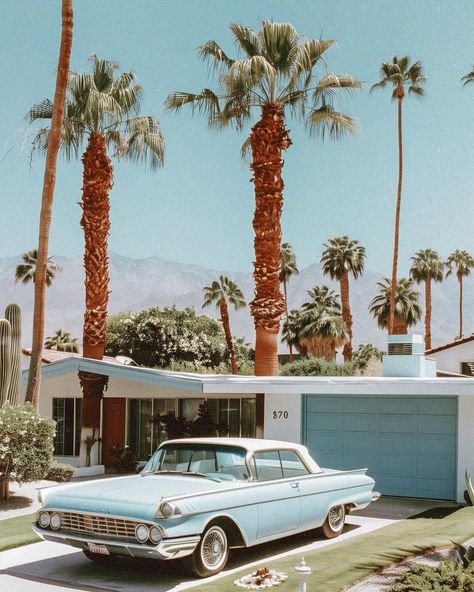 1970s Palm Springs aesthetic (AKA my dream) 🌴✨ [AI] Get your wall posters on liminaldestinations.com (link in bio!) • • • • #70sinterior #1970sinterior #70saesthetic #1970s #70svibes #70snostalgia #70sdecor #70s #vintage #interiordesign #homedecor #luxuryhomes #midcentury #palmsprings #wallart #wallprint #wallposter #aesthetic #vaporwave Vintage Palm Springs Aesthetic, Palm Springs Motel, Retro Architecture, Palm Springs Pool, 70’s Decor, Vintage Palm Springs, Palm Springs Aesthetic, Palm Springs Home, 70s Interior