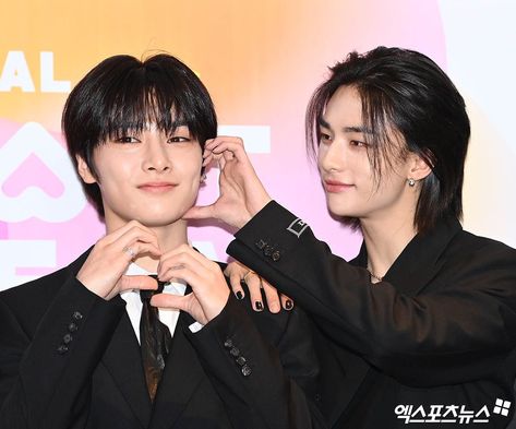 stray kids at the k global heart dream awards | i.n and hyunjin | [23.08.10] #i.n #hyunjin #skz In Boyfriend Material, Hyunjin And In, Grown Man, Light Music, Kpop Guys, My Only Love, Boyfriend Pictures, Blue Hair, Matching Icons