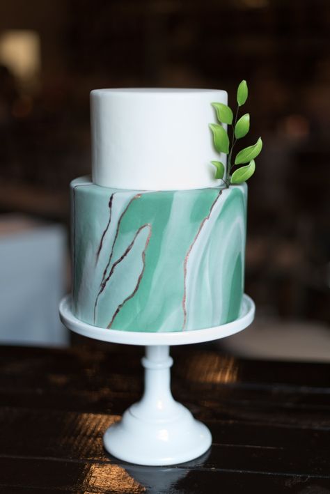 marbled wedding cake Marble Cakes, Emerald Marble Cake, Marble Wedding Cake, Green Marble Wedding Cake, Marble Effect Wedding Cake, Marble Design Wedding Cake, Japanese Wedding Cakes, Sprinkle Wedding Cakes, Wedding Cake Marble