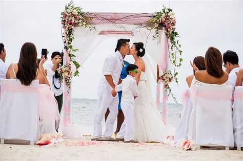 Independent advice & information to help you plan a wedding in Belize… Belize Wedding Venues, Belize Wedding, Wedding Reception Planning, Plan A Wedding, Wedding Abroad, Ceremony Location, How Many People, Wedding Dreams, Dreams Come True