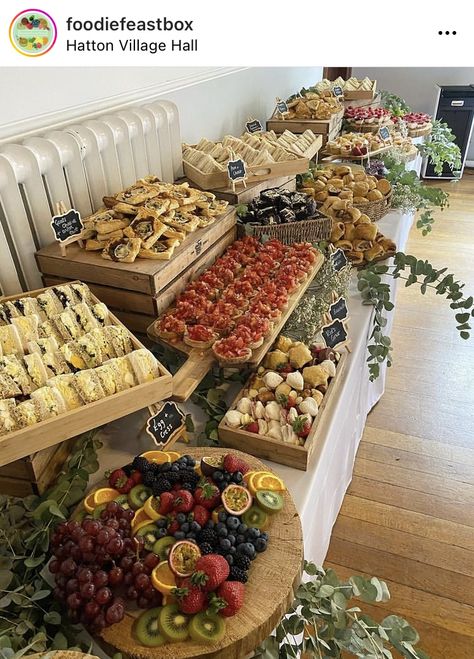 Elevated Food Display, Punch Table Display, Tiered Appetizer Display, Gala Food Stations, Small Appetizer Table Display, Canape Table Display, Horderves Table Display, Hot Food Grazing Table, Finger Food Display Ideas