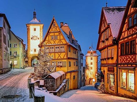 Rothenburg ob der Tauber, Germany | 17 Real Towns That Look Like Hogsmeade Rothenburg Germany, Christmas Markets Germany, Christmas In Germany, Romantic Road, German Christmas Markets, Rothenburg Ob Der Tauber, Christmas In Europe, Best Christmas Markets, Marmaris