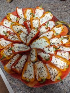 Peppers With Cream Cheese, Everything Seasoning, Mini Peppers, Everything Bagel Seasoning, Mini Sweet Peppers, Homemade Lunch, Bagel Seasoning, Stuffed Mini Peppers, Sweet Peppers