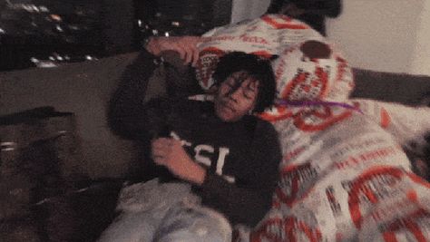 Gang Banner Discord, Lucki Rapper Gif, Kay Flock Gif Banner, Ken Carson Banner Gif, Lil Loaded Gif, Rapper Banner Gif, Rapper Gif Pfp, Gif Header For Discord, Gifs Banners For Discord