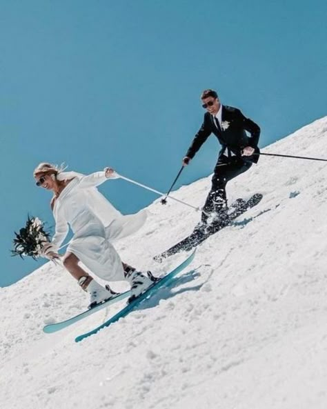 Ski Engagement, Jackson Hole Skiing, Ski Resort Wedding, Ski Wedding, Jackson Hole Wedding, Banff Wedding, Mountain Top Wedding, Aspen Wedding, Winter Elopement