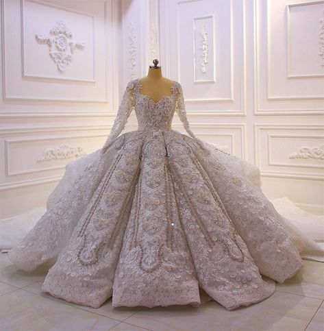 Amanda Novias Wedding Dress on Instagram: “Amanda Novias design dubai style wedding dress with heavy beading 😍 100% real work photo.  100% same as on photo.  What you see is what you…” Wedding Dress Sparkly, Princess Ballgown, Crystal Wedding Dress, Royal Wedding Dress, Most Beautiful Dresses, Luxury Wedding Dress, Princess Wedding, Gown Wedding, Ball Gowns Wedding