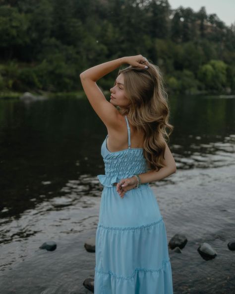 The stunning @lexioxhs Seriously a gem to be around, we had lots of giggles and bonding over how weird senior poses are but how cute they end up looking☺️ • • • #seniorpictures #seniorportraits #oregonseniorphotographer #oregonphotographer #oregoncandidphotographer #oregonstorysessions #naturephotography #pnwphotographer Key words - seniors, senior photos, portraits, river, outside session River Senior Pictures, Dock Photos, Key Words, Senior Poses, Senior Photographers, Senior Photos, Senior Portraits, Senior Pictures, Nature Photography