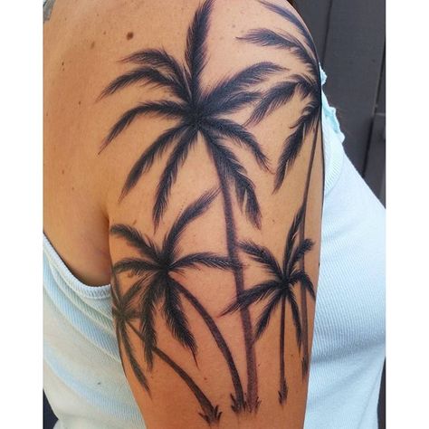 Tree Shoulder Tattoo, Pirate Tattoo Sleeve, Palm Tree Tattoos, Tattoos Tree, Leopard Print Tattoos, Black Palm Tree, Palm Tree Pictures, Pirate Tattoo, Tree Tattoos