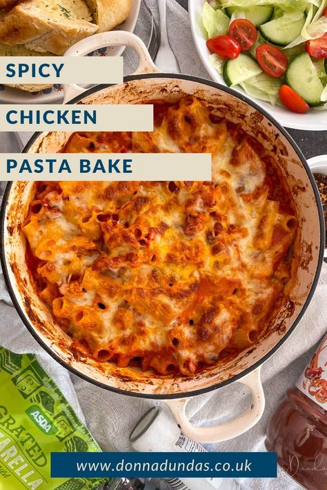 Looking for a tasty and spicy twist on your classic pasta bake? Try our Spicy Chicken Pasta Bake recipe for a delicious and easy dinner tonight! Spicy Chicken Tenders, Baked Chicken Pasta Recipes, Spicy Chicken Pasta, Creamy Pasta Bake, Baked Sandwiches, Pasta Bake Easy, Pasta Bake Recipe, Spicy Pasta, Meal Train Recipes