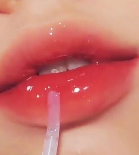 Korean Jelly Lips, Jelly Lips, Anime Lips, Overlays Transparent, Juicy Lips, Lip Hair, Editorial Makeup, Glossy Lips, Your Lips