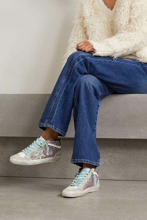 Golden Goose Mid Star, Golden Goose Mid, Golden Goose Sneakers Outfit, Golden Goose Outfit, Outfit Inso, Goose Sneakers, Golden Goose Sneakers, Golden Goose Shoes, Sneakers Outfit