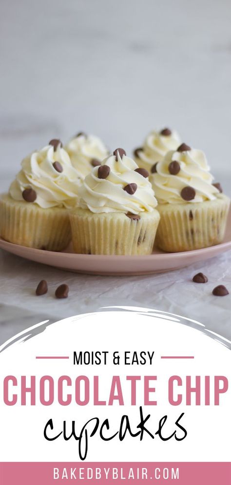 Vanilla Cupcakes With Chocolate Chips, Chocolate Chip Cupcakes Moist, Cupcake Recipes Chocolate Chip, Vanilla Chocolate Chip Cupcakes, Chocolate Chips Cupcakes, Chocolate Chip Cupcakes Easy, Easy Homemade Cupcake Recipes, Chocolate Chip Cupcake Recipe, Mini Chocolate Chip Cupcakes