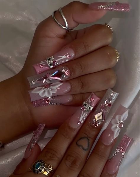 Acrylic Nails Ideas, Quinceanera Nails, Acrylic Nails Nude, Punk Nails, Vintage Nails, Diy Acrylic Nails, Grunge Nails, Girly Acrylic Nails, Cute Acrylic Nail Designs