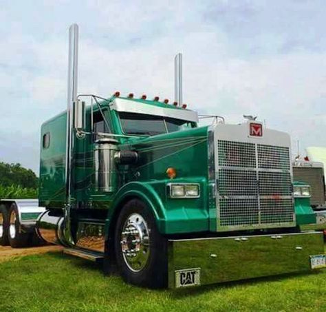 MARMON. Conventional-Cab, Prime-Mover. Marmon Trucks, Big Ford Trucks, Big Tractors, American Trucks, Freightliner Trucks, Classic Tractor, Train Truck, Road Train, Truck Paint