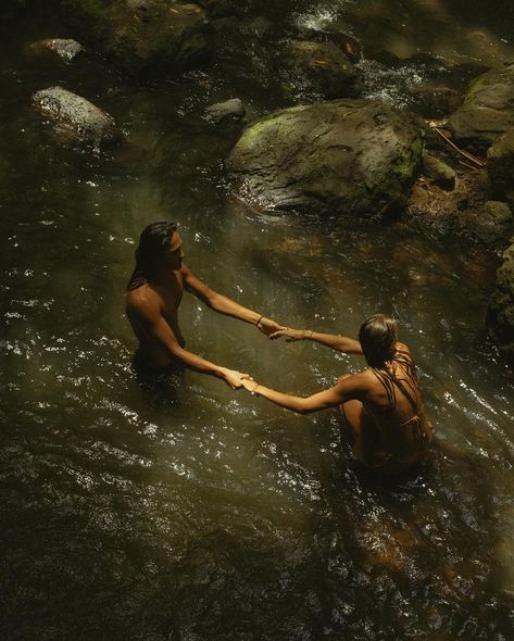 a morning in the jungle with @lun.inthesun + @kevinhadik27 🌿🎞️ #oahuphotographer #oahucouplesphotographer #hawaiiphotographer #travelphotographer #couplesphotography #authenticlovemag #777luckyfish #documentaryphotographer #dirtybootsandmessyhair #crazyloveandwildkisses #loveandwildhearts #cinematicphotography #lovestory #unscriptedposingapp 🏷️ o’ahu photographer, hawai’i photographer, travel photographer, candid photos, cinematic photography, couples shoot, storytelling photographer, coup... Jungle Photoshoot Ideas Couple, Jungle Editorial, Divine Partnership, Jungle Shoot, Souls Intertwined, Jungle Waterfall, Jungle Photography, Oahu Photographers, Jungle Life