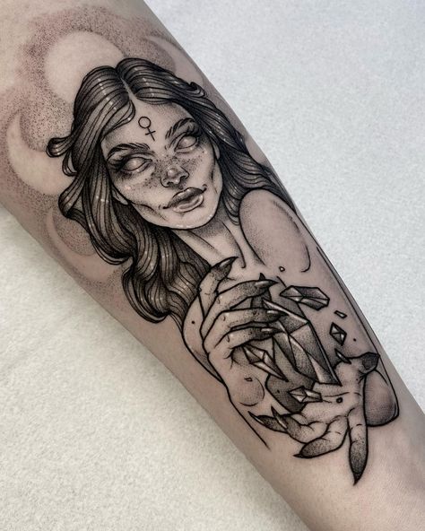 Witch Portrait Tattoo, Human Artstyle, Afrodita Tattoo, Forest Goddess, Tattoo 2024, Female References, Crystal Witch, Tattoo Reference, Witch Tattoo