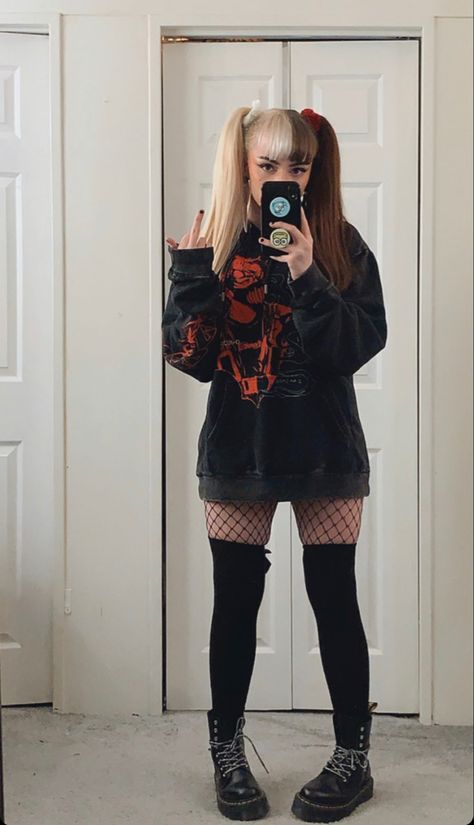 Emma Langevin Wearing Corpse Husbands New Merch Corpse Hoodie, Emma Langevin, Selfie Dump, Fire Fashion, Swimming Outfits, Corpse Husband, Alt Clothes, Alt Outfits, Teenage Fashion