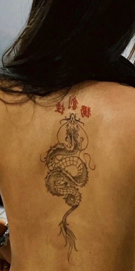 Dragon Tattoo For Women Back, Dragon Spine Tattoo, Dragon Back Tattoo, Dragon Tattoo Back, Dragon Tattoo For Women, Sharpie Tattoos, Spine Tattoos For Women, Red Tattoos, Classy Tattoos