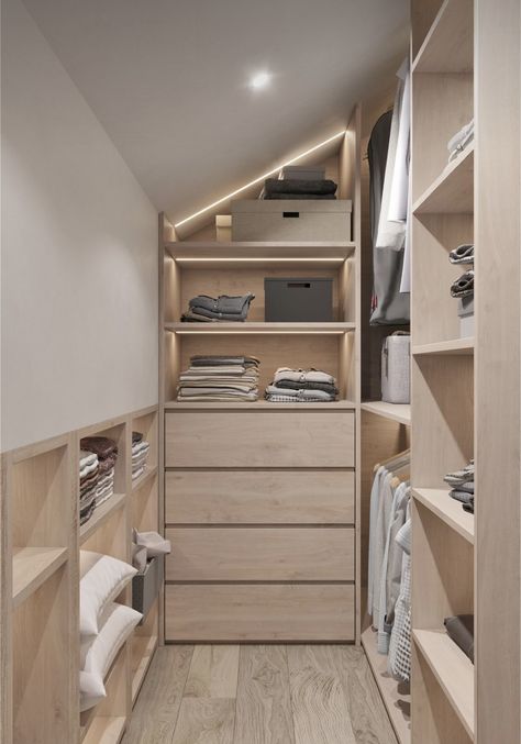 Half Wardrobe, Loft Room Ideas, Attic Bedroom Storage, Attic Wardrobe, Bedroom Built In Wardrobe, Bedroom Cupboards, Luxury Closets Design, Closet Renovation, Attic Renovation