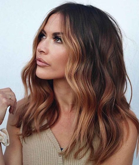 Balayage Formulas, Copper Balayage Brunette, Warm Balayage, Hair Color Formulas, Balayage Brunette, Auburn Hair, Hair Color Balayage, Hair Inspiration Color, Brown Hair Colors