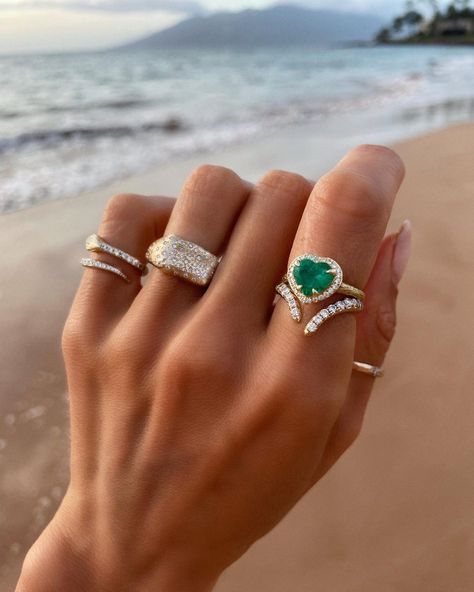 Logan Hollowell Rings, Logan Hollowell Jewelry, Logan Hollowell, Colombian Emerald Ring, Ring Stacks, Jewellery Board, The Queen Of Hearts, Ring Inspiration, Queen Aesthetic